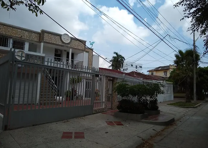 Apartaestudio El Lugar Ideal Cra. 62 #74-143.