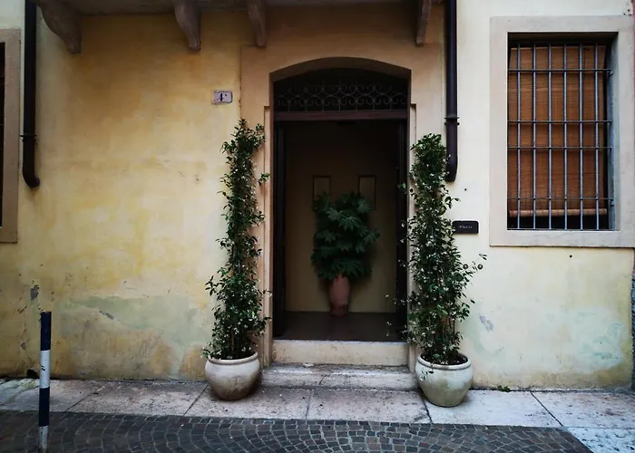 Il Garbo Apartments&Suite
