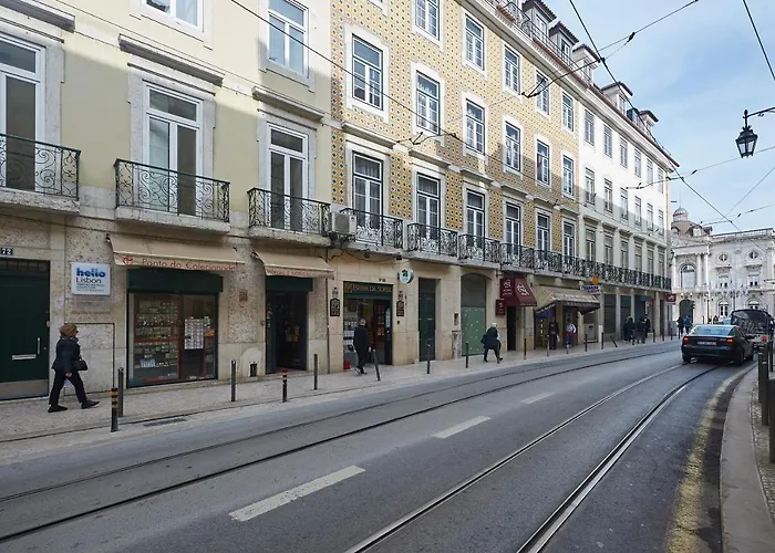 Hello Lisbon Terreiro Do Paco Apartments