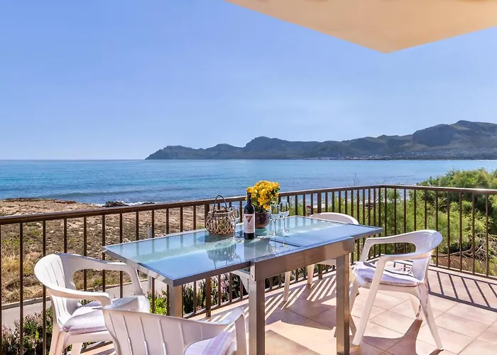 Front Line Beach House Up To 6 Guests In Mallorca