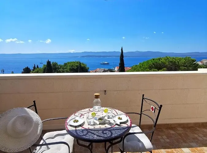 Villa Mira