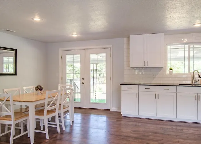 Never Stop Exploring- 3 Bedroom 2 Bath Home Of Duplex, Close To Zion, Bryce, And Brianhead