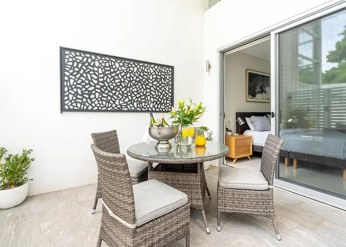 Central No 5 Luxury Apartment