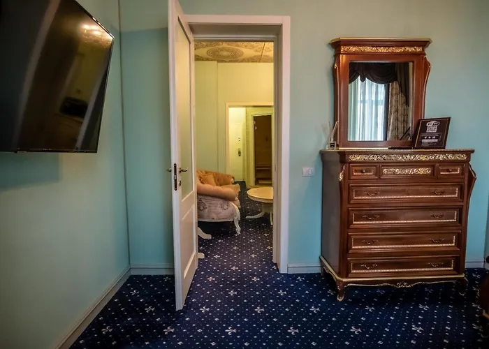 Design hotel Jmr Royal -Luxury Rooms & Private Sauna