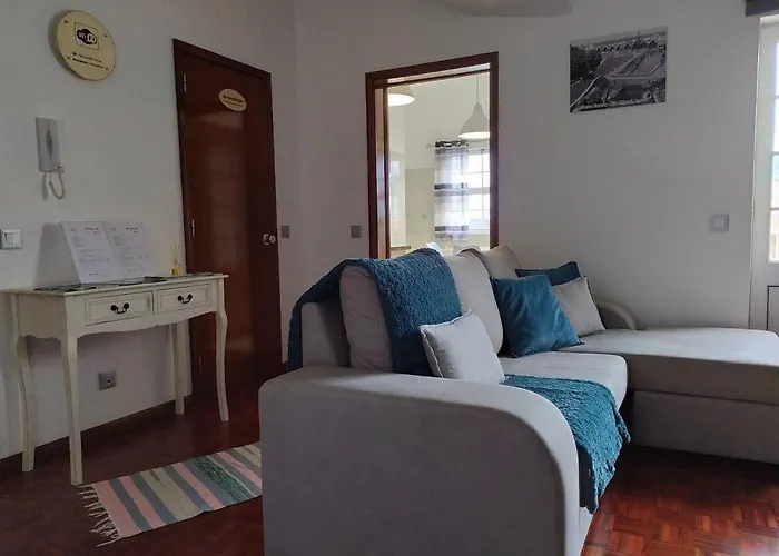 Margarida House - Stone Apartment