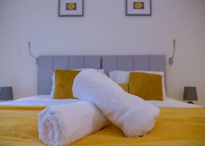 Maplewood Properties - St Albans One Bedroom Luxurious Flat