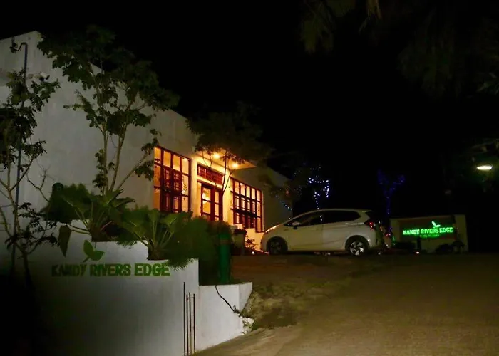 Kandy Rivers Edge Nature
