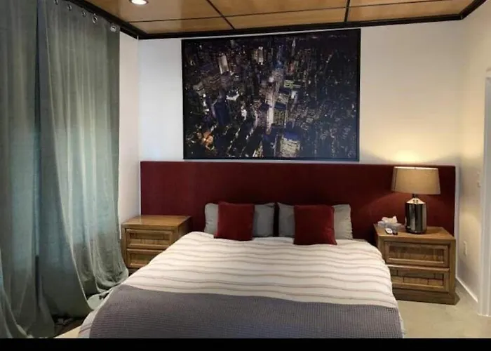 Bishop Arts Hotel