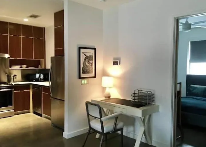 Bishop Arts Hotel