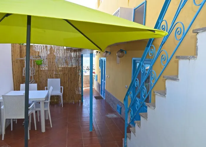 Corricella House