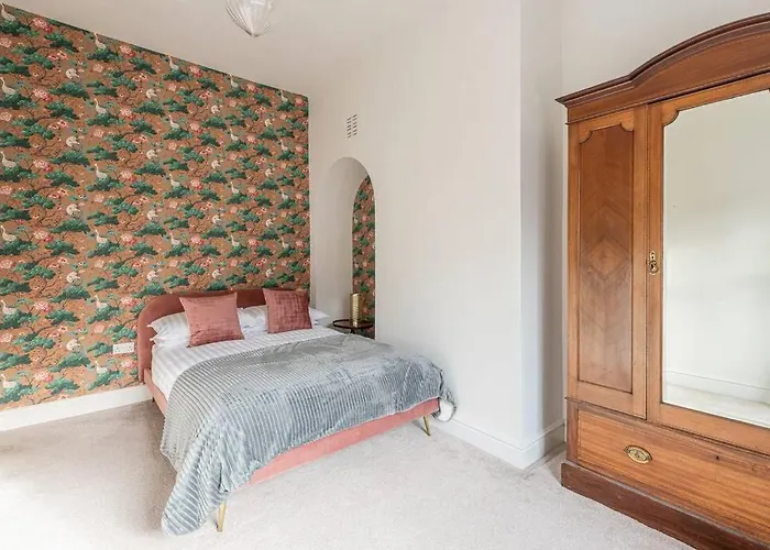 Cosy Mill Workers Cottage Heritage Saltaire