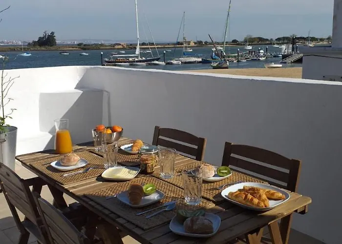Casa Do Rio - Riverside House