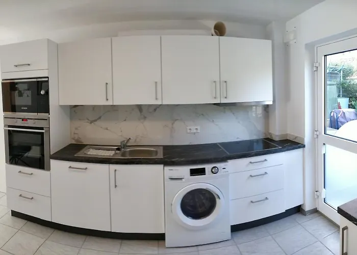 Casa Elea, Die Ferienwohnung Mit Terrasse Und Garten Am Tor Zum Bodensee