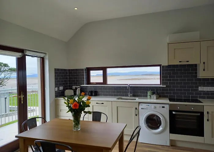 Murrisk Apartments - Self Catering