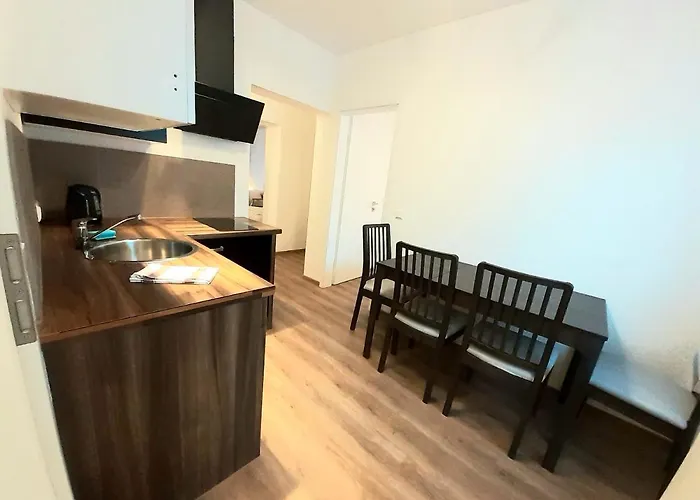 Modernes Apartment Metzingen 2
