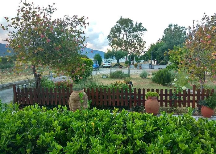Apartments Katerina By The Sea