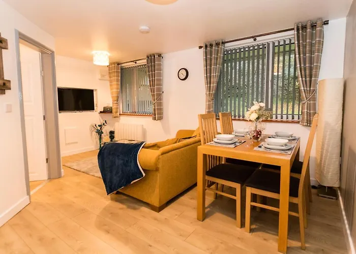 Newton Apartment Nr Wigan Hospital