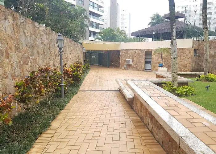 RIVIERA DE SÃO LOURENÇO - CONDO ACQUA A 0,5 MINUTO DA PRAIA - estilo resort! Apto com ar condicionado e wifi
