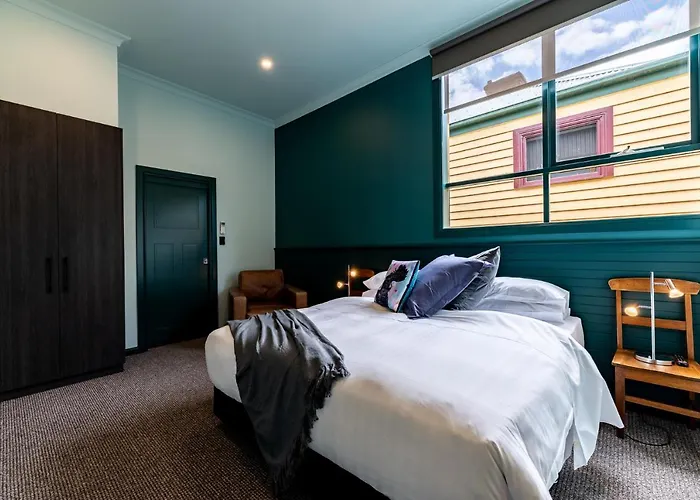 Tuck Inn Yarra Valley