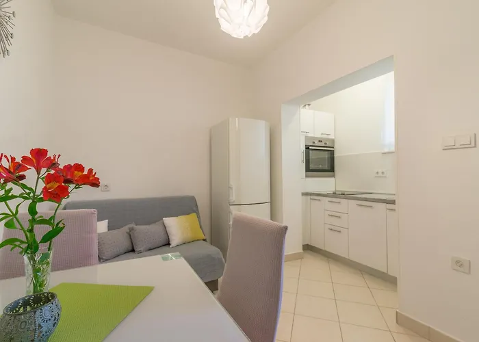 Apartments Tolic