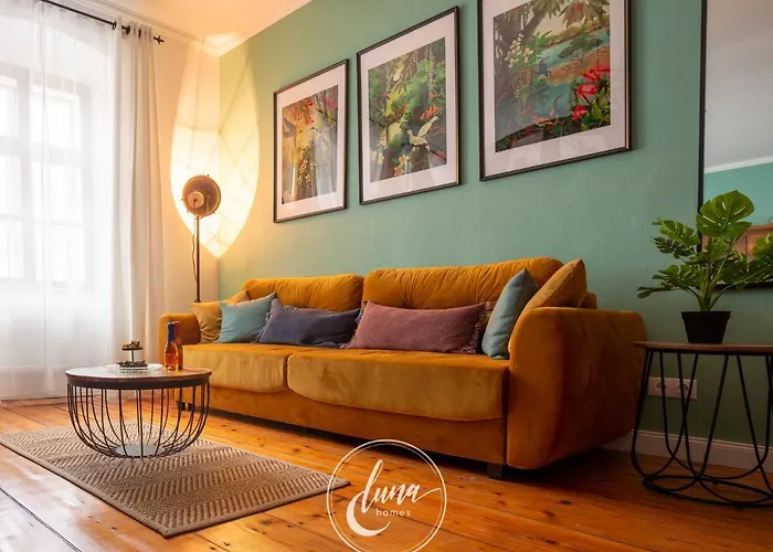 FLH - Luna Homes