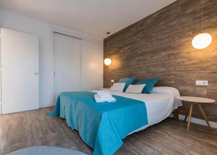 Apartamentos Playa Canutells