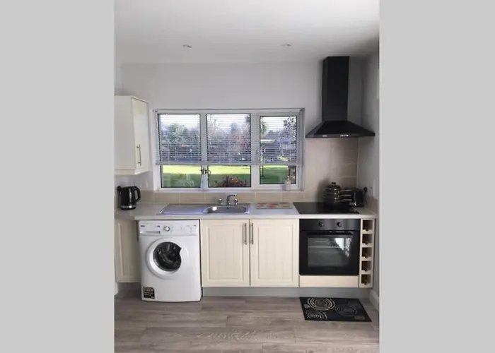 Mews With Garden Views
