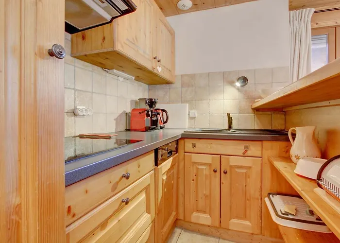 Lodge 3