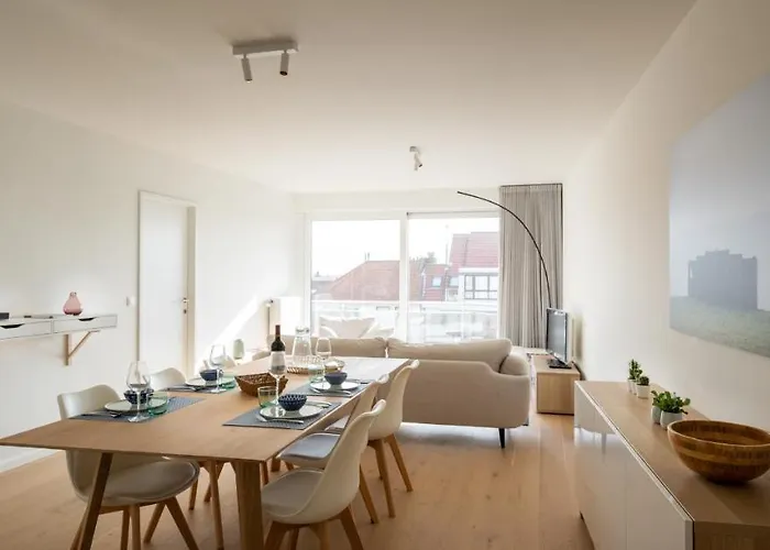 Modern & Spacious Apartment Near Beach In Knokke