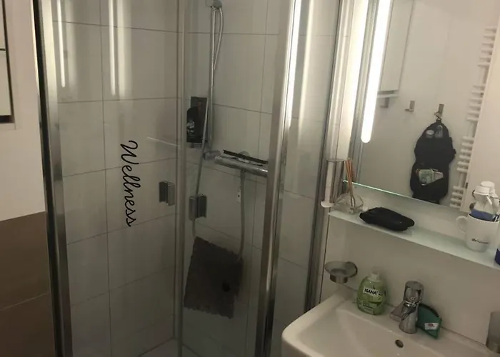 Central, Modern, Mit Grossem Balkon Checkin123