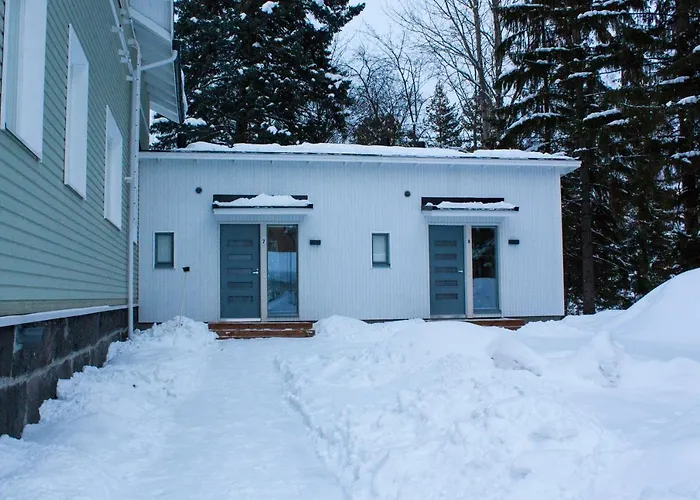 Studio 7 - Air-Conditioned, P-Spot & Self Check-In