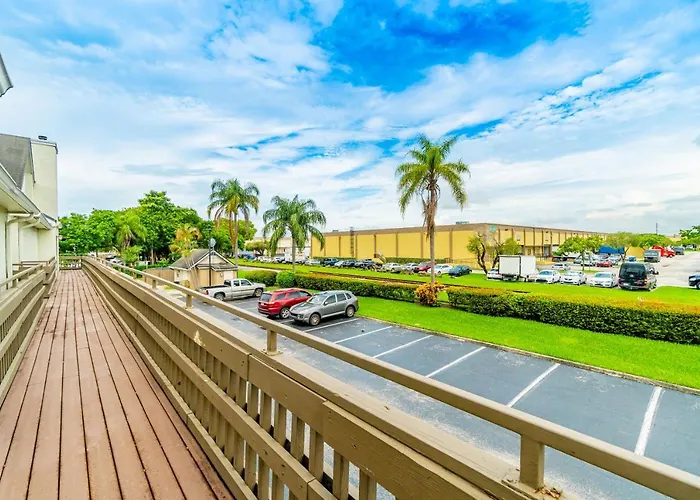 Doral Inn & Suites Miami Airport West