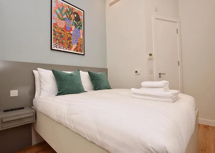Stayprime Kensington Serviced Apartments