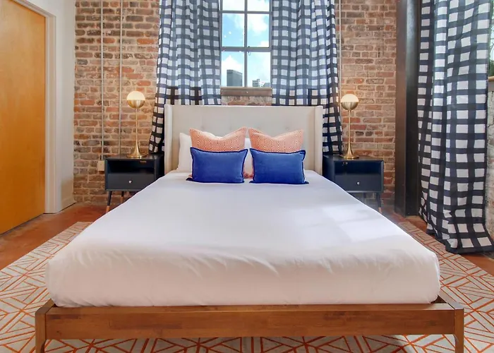 Luxury Arts District Apartments
