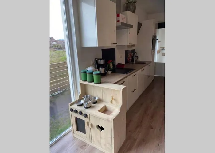Warm Welkom! Zeer Ruime Prive Studio Met Tuin