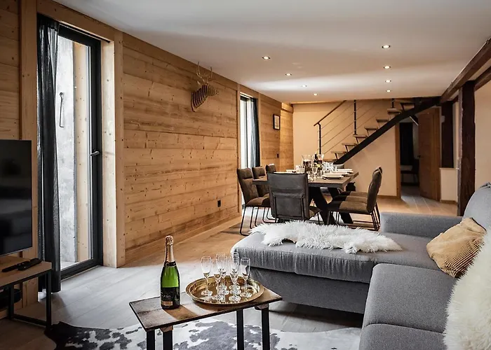Nouveau Et Spacieux, Place De L'Eglise Et Terrasse Privative