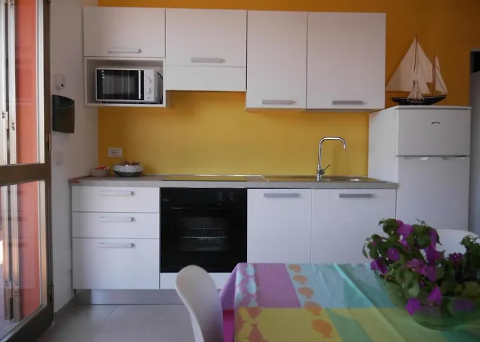 Palau Maisonettes