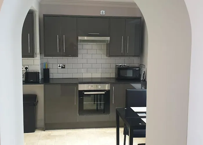 Glentworth Holiday Apartments