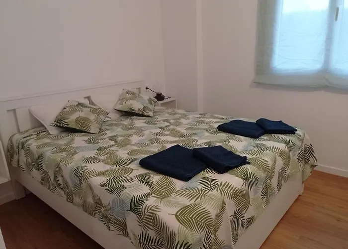 DAVANT MAR - Apartamento con terraza a pie de playa