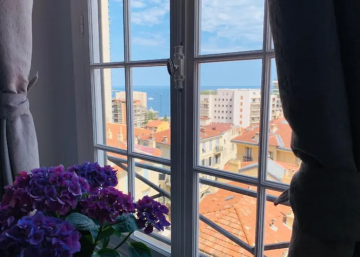 Apartments Monaco