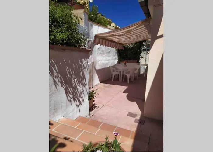 Casa Maddalenina Con Giardino, Vicino Al Mare!