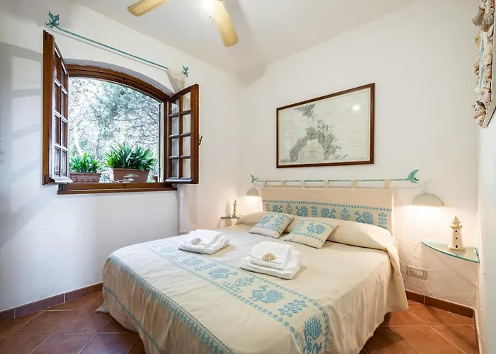 Porto Cervo Villetta Con Jacuzzi Privata