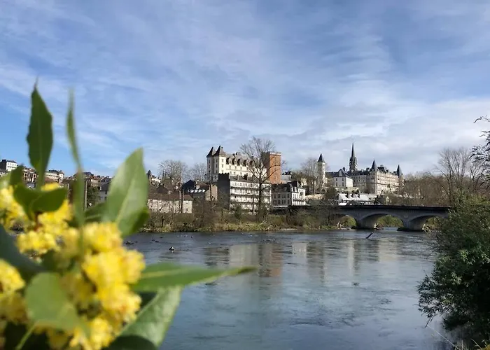 Magnolia : Superbe Deux-Pieces Quartier Du Chateau