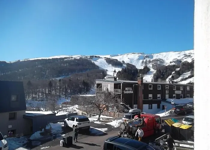 Appartement Les Myrtilles A Super Besse Au Pied Des Pistes