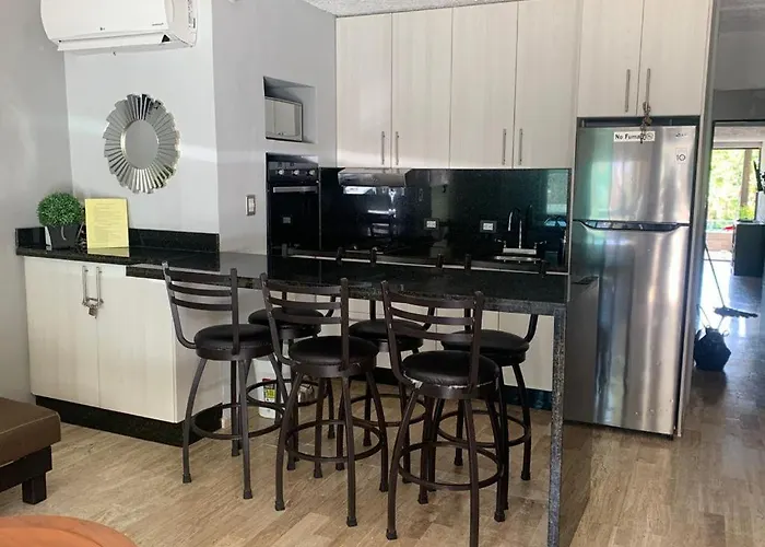 Luxury Condo 2 Bedroom