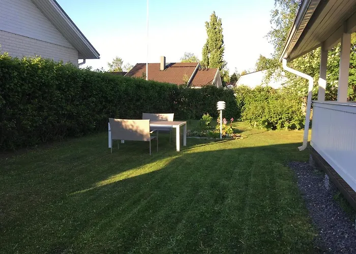 Apartment With Garden And Teracce- Free Parking