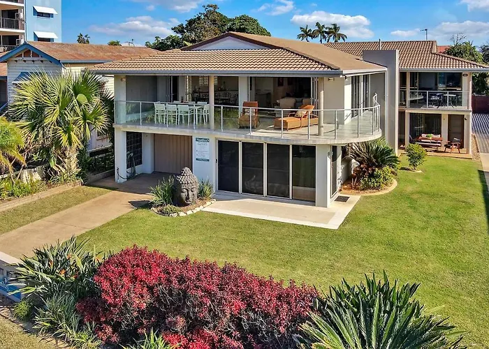 Nautilus Beachside Apartments
