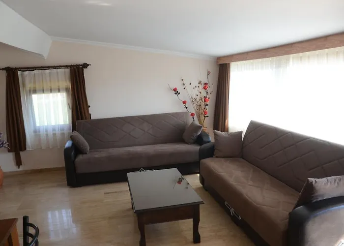 Oasis Apart Hotel