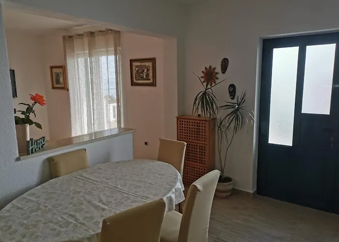 Apartman Ante