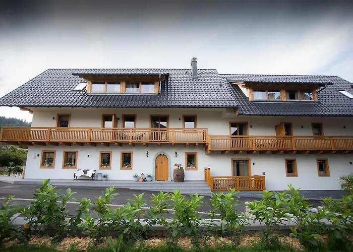 House Troha - Rooms & Apartments